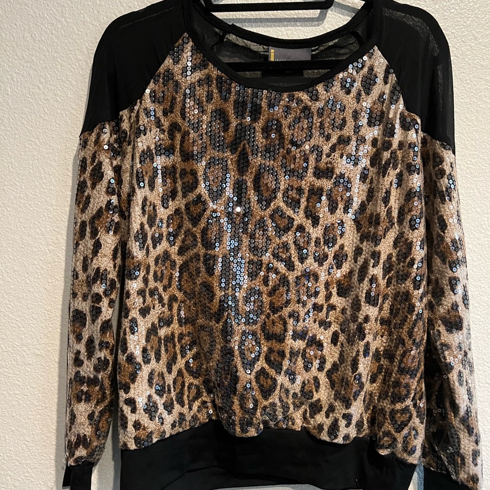 I Jeans by Buffalo Scoop Neck animal print top